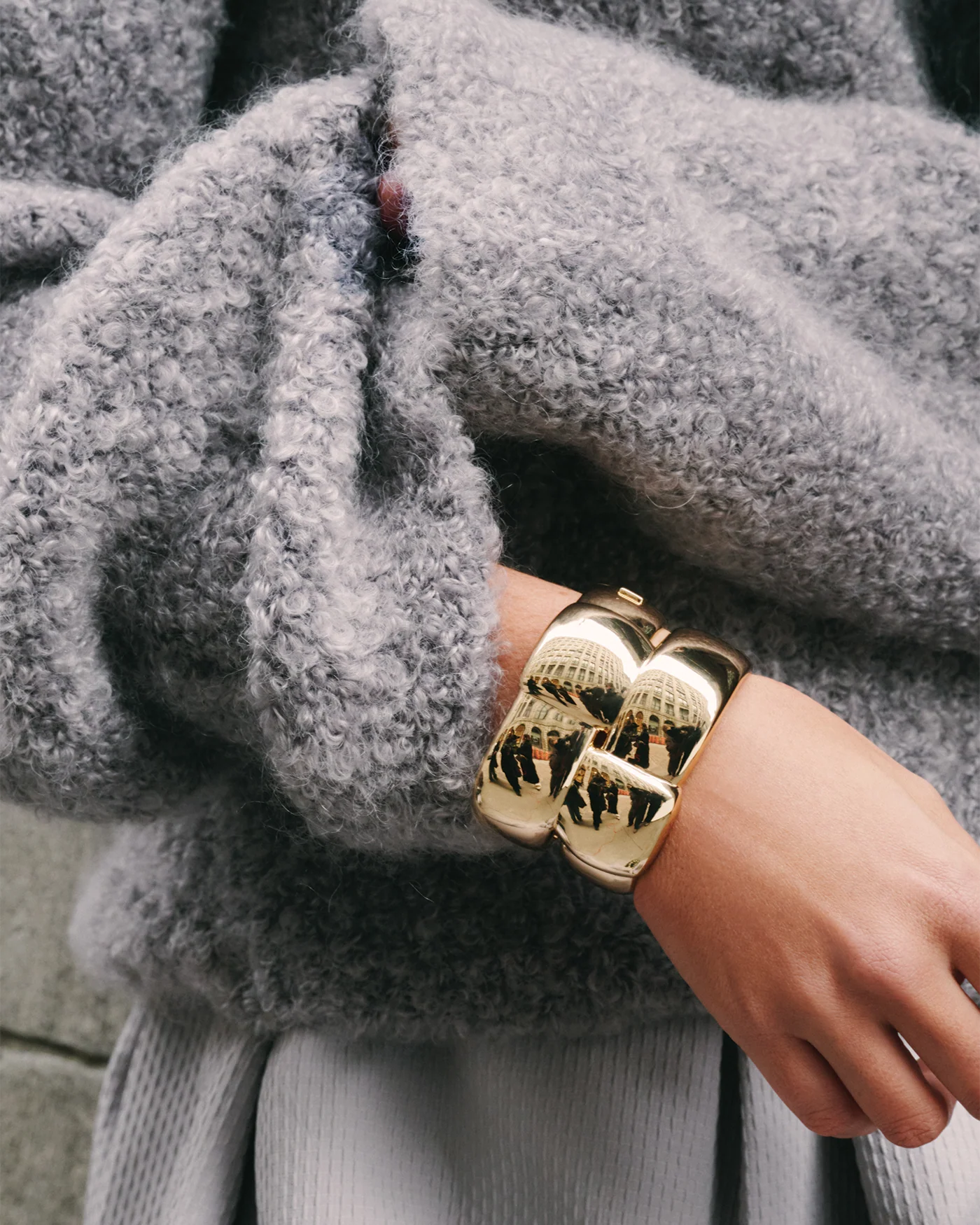 Mega Woven Square Bangle - Image 5